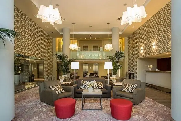 Mamaison Hotel Andrassy Budapest - Lobi