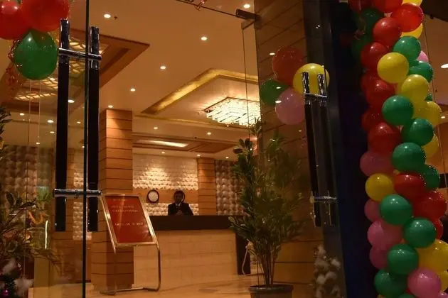 Hotel Mamta International - Lobi