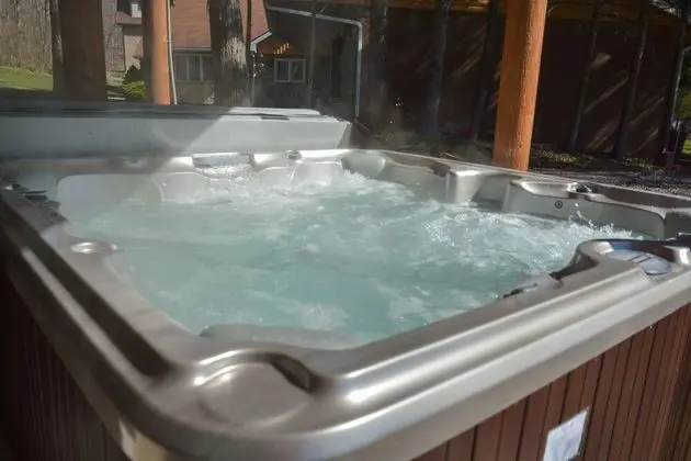 Man Haus - Spa
