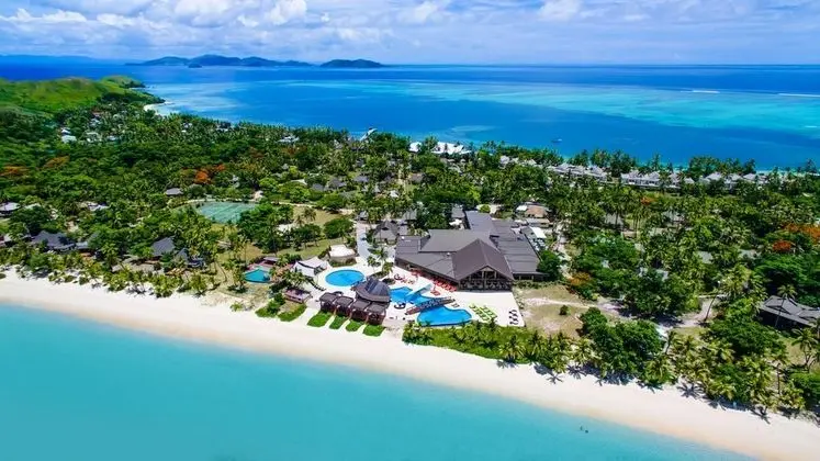 Mana Island Resort  Spa