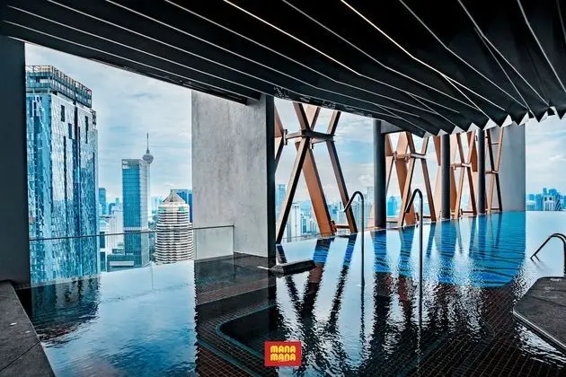 Mana-Mana Suites at Scarletz KLCC - Havuz