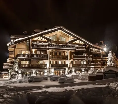 Manali Lodge by Alpine Residences - Dış Mekan