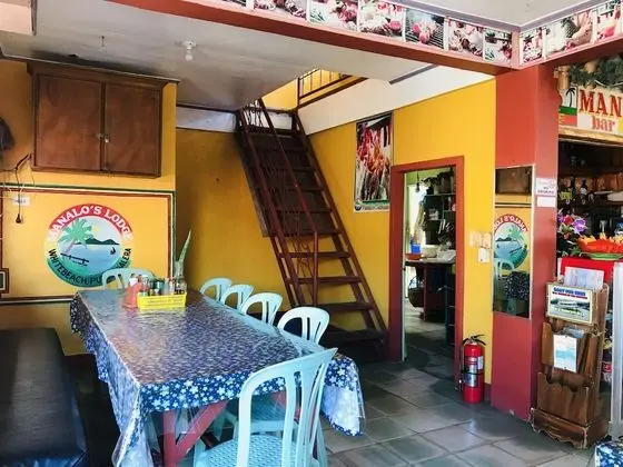 Manalo's Lodge - Yerinde Yemek