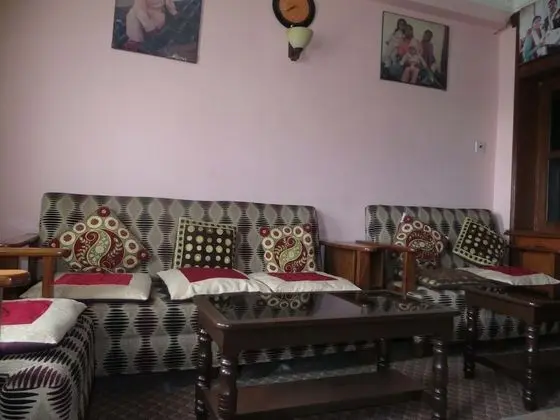 Manamaiju Homestay & Hotel - Lobi