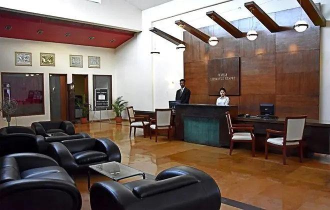 Manas Lifestyle Resort Igatpuri - Lobi