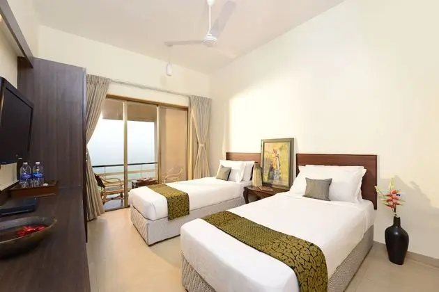 Manas Resort with Petting Zoo - Oda