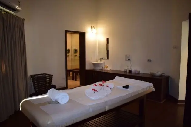 Manas Resort with Petting Zoo - Spa