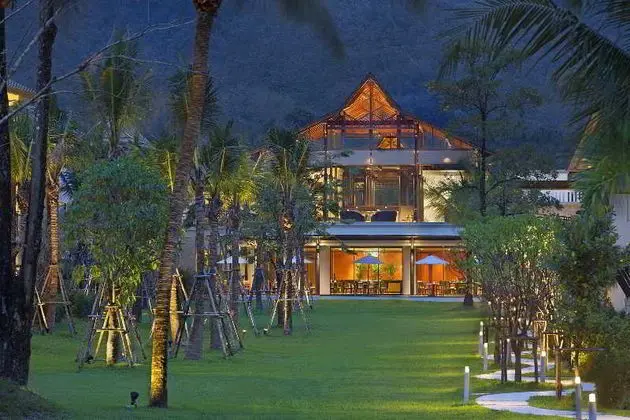 Manathai Khao Lak