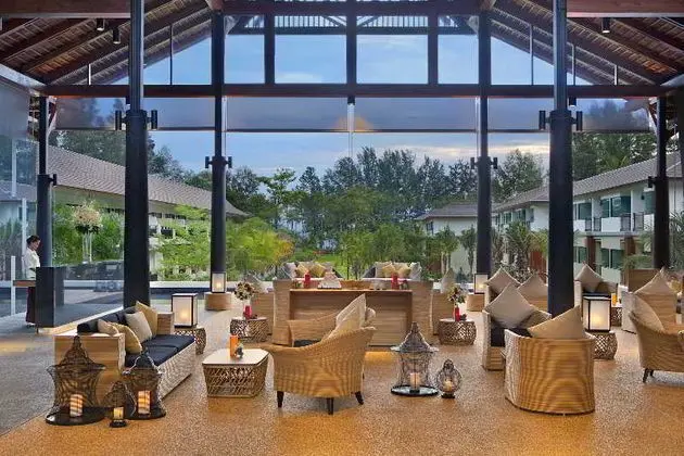 Manathai Khao Lak - Lobi