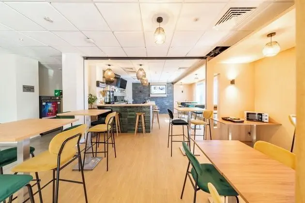 Mandarina Luxembourg Airport Hotel