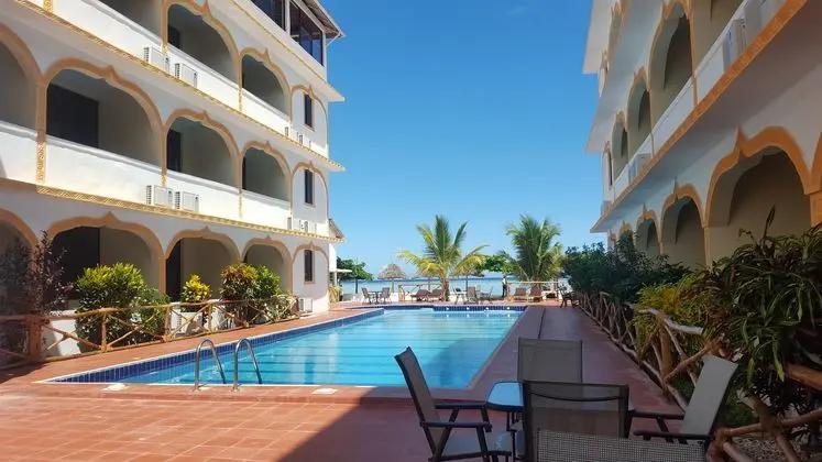 MANDHARI VILLA MATEMWE - Havuz