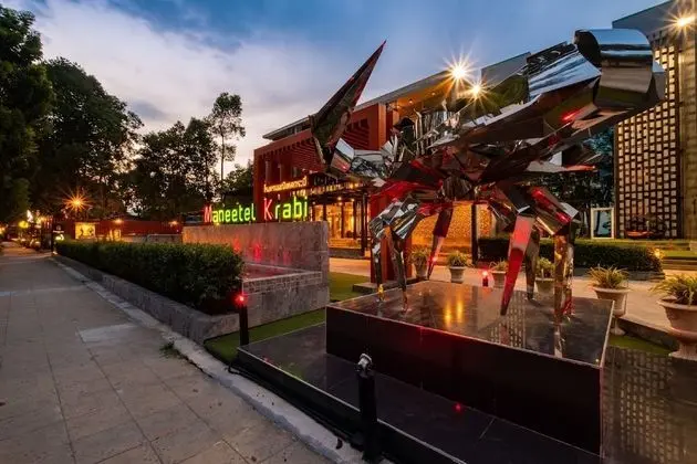 Maneetel Krabi Beachfront - Dış Mekan