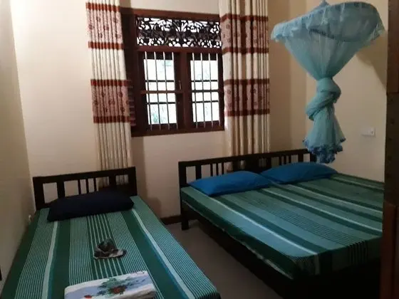 Manel Guesthouse - Oda