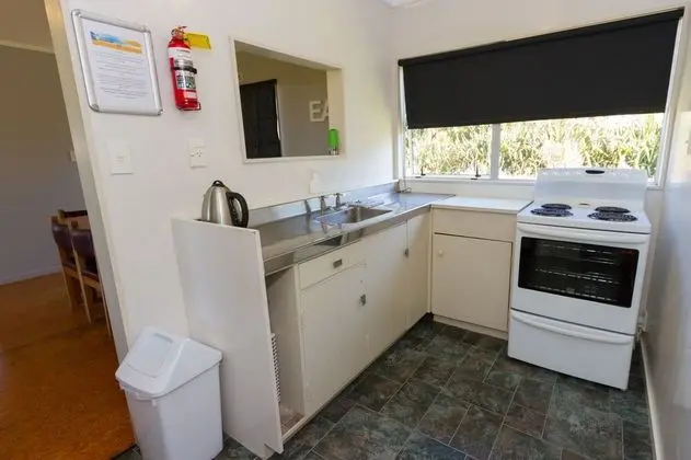 Mangawhai Heads Holiday Park - Mutfak