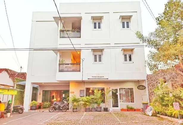 Manggolo Homestay Syariah