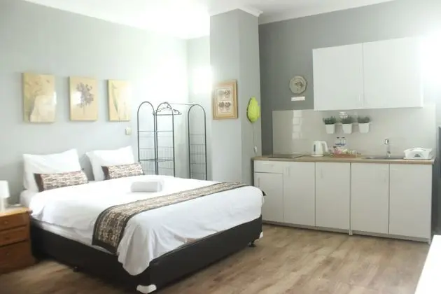 Manggolo Homestay Syariah - Oda