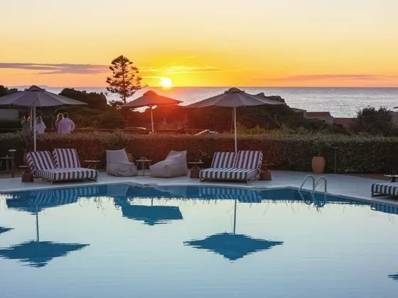 Mangia's Santa Teresa Resort - Havuz
