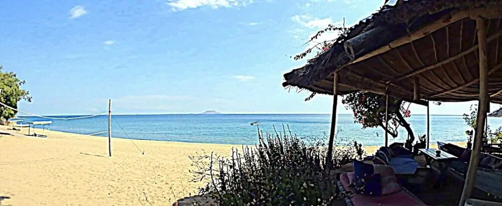 Mango Drift Lodge - Hostel - Plaj