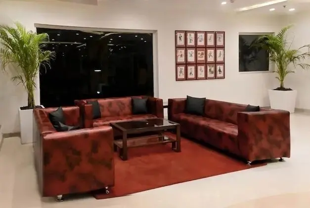 Mango Grove Hotel
