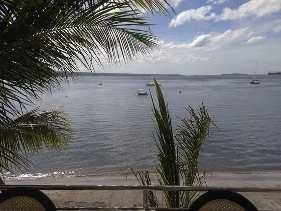 Mango's Beachfront Resort