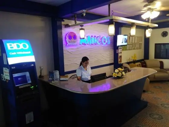 Mango's Beachfront Resort - Lobi