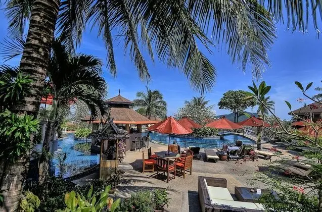 Mangosteen Ayurveda & Wellness Resort - Havuz