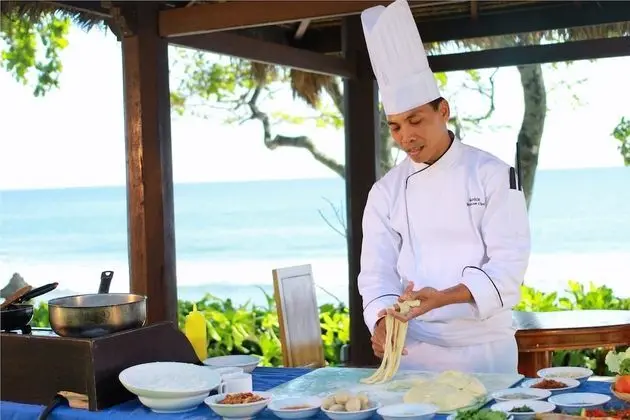 Mangsit Suites by Holiday Resort Lombok - Plaj