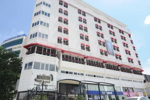 Manhattan Hotel