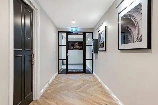 Manhattan Apartments - Caulfield North - Lobi