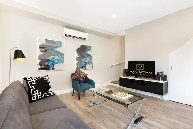 Manhattan Apartments - Notting Hill - Öne Çıkan Resim