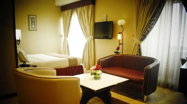 Manhattan Avenue Hotel - Oda Düzeni