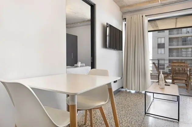 Manhattan On Coral - One bedroom 6 - Oda Düzeni