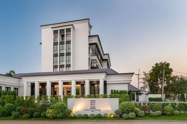 Manhattan Pattaya Hotel - Dış Mekan