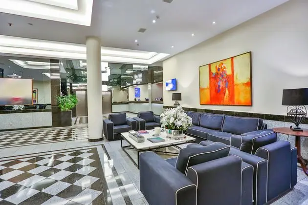 Manhattan Plaza - Lobi