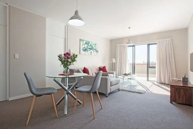 Manhattan Towers 507 by CTHA