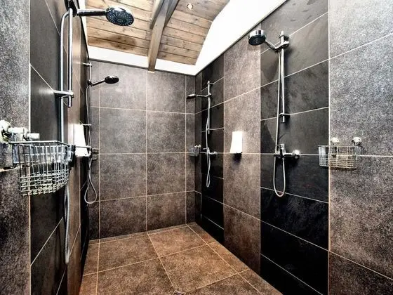 Villa in Manhay With Heated Outdoor Swimming Pool and Sauna - Spa