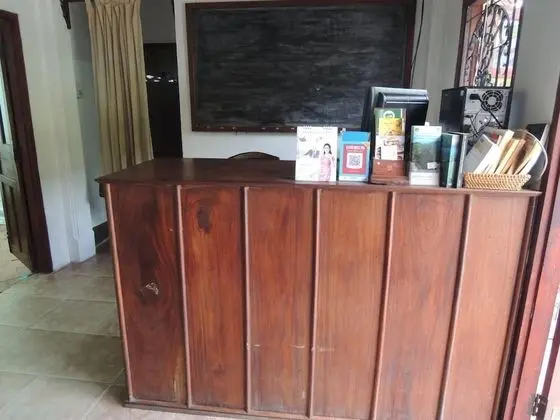 Mani Home & Hostel Luang Prabang - Lobi