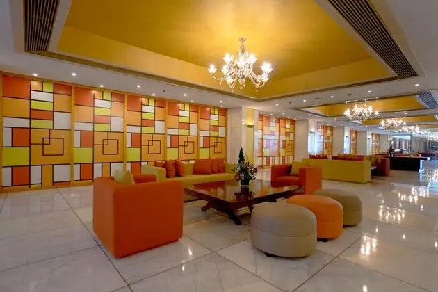 Manila Prince Hotel - Lobi