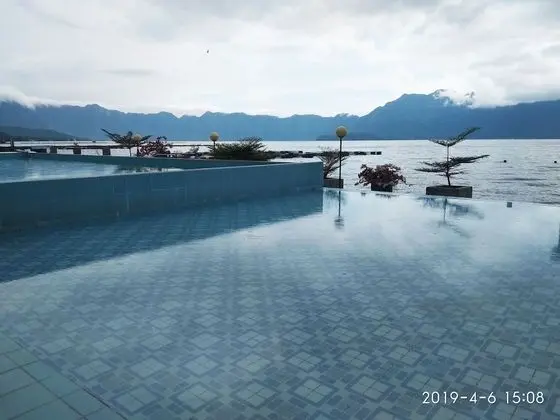 Hotel Maninjau Indah - 1