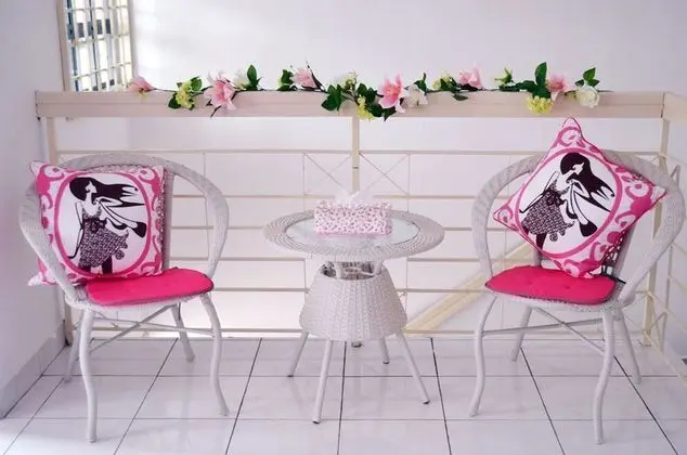 Manis-Manis Pink Lady Cottage - Lobi