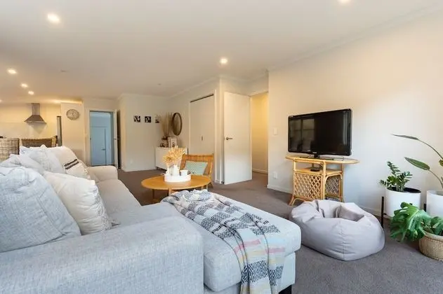 Manly Bay Wonderful 3BR New Home - Fibre - Oda