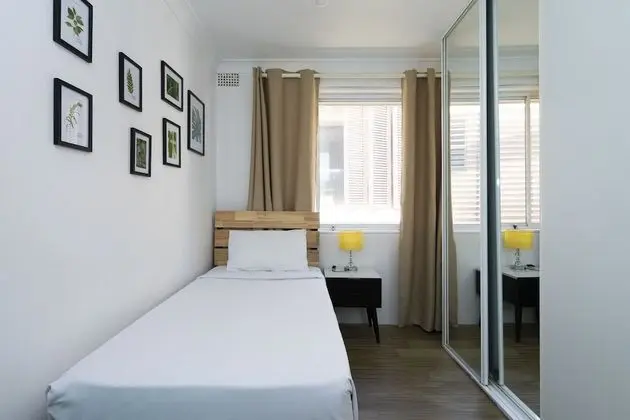 Manly Beachfront Apartment - Oda
