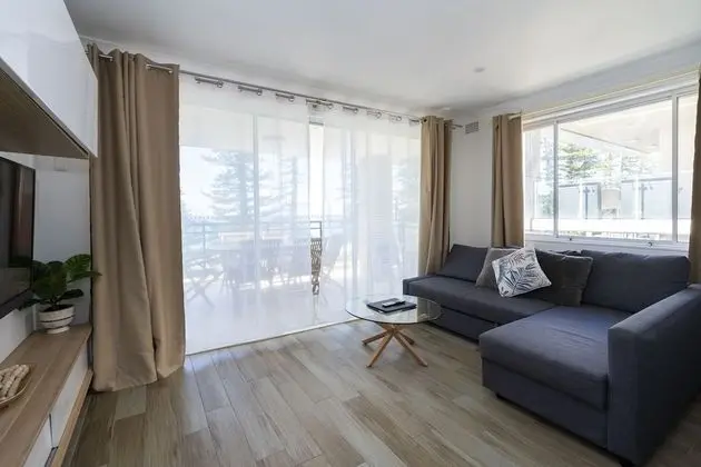 Manly Beachfront Apartment - Oda Düzeni