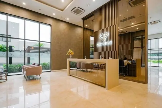 Manmo Park Home D'capitale - Lobi