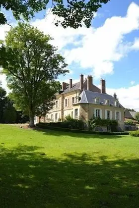 Manoir de Curty - 1