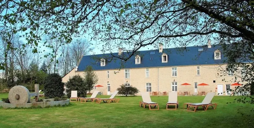 Hotel Manoir de Mathan
