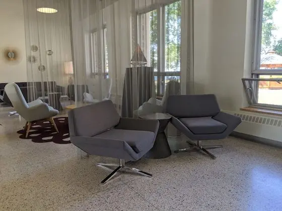 Manoir D'Youville - Lobi
