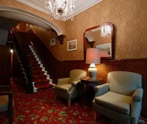 Manoir Sainte Geneviève - Lobi