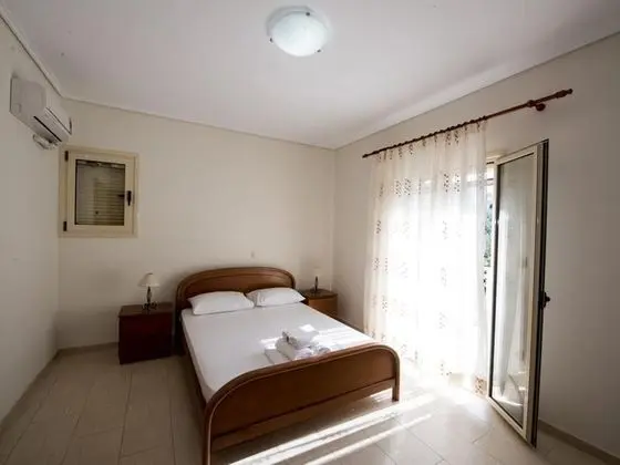 Manoleas Villas - Apartment 2 - Oda