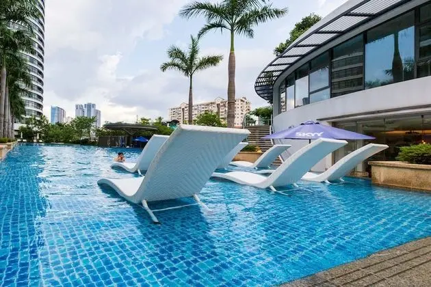 The Manor The Art - Saigon Central - Havuz